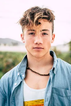 团队成员 · 陈一